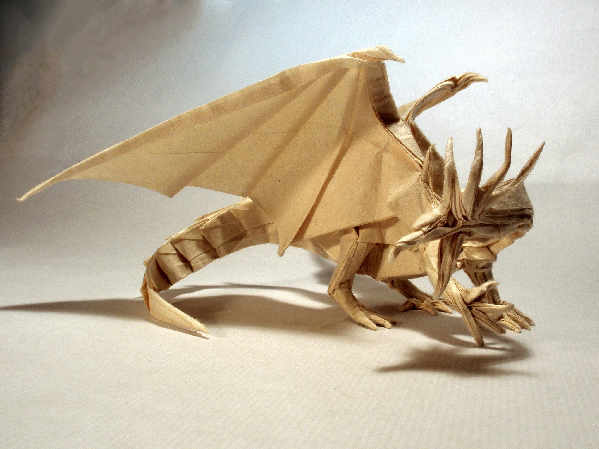 Покажи бумагу дракона. Ancient Dragon Satoshi Kamiya. Origami Dragon Satoshi Kamiya. Оригами Satoshi Kamiya. Ancient Dragon оригами.