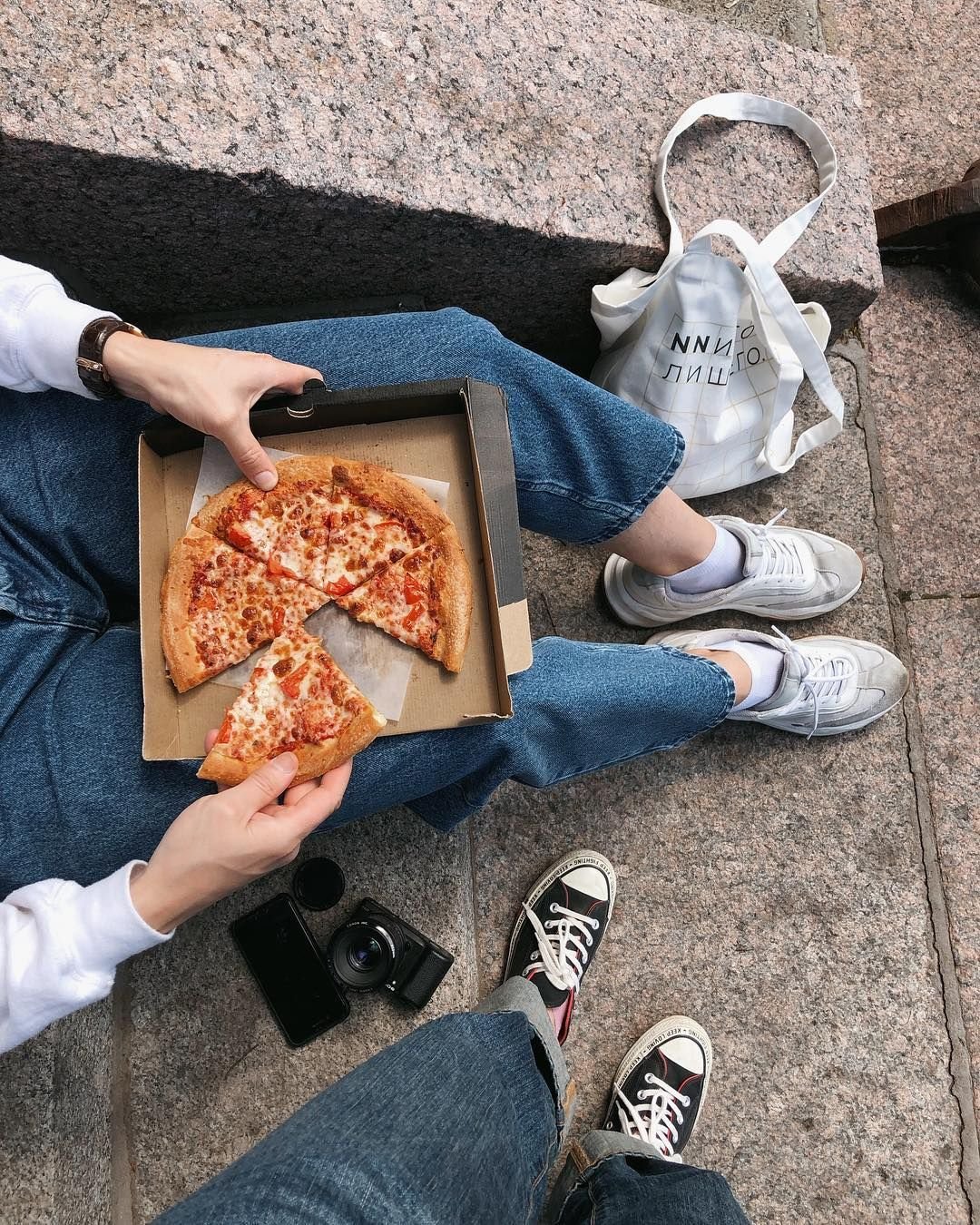фотосессия с пиццей на улице фото 20