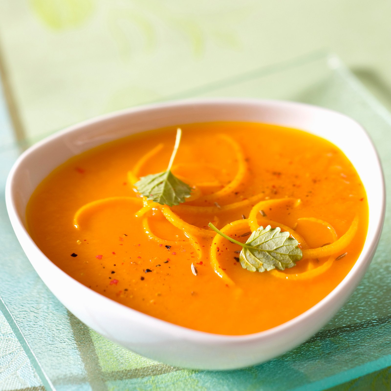 Пюре из тыквы и моркови. Для супа. Суп пюре из тыквы. Красивая подача супа. Суп пюре подача.