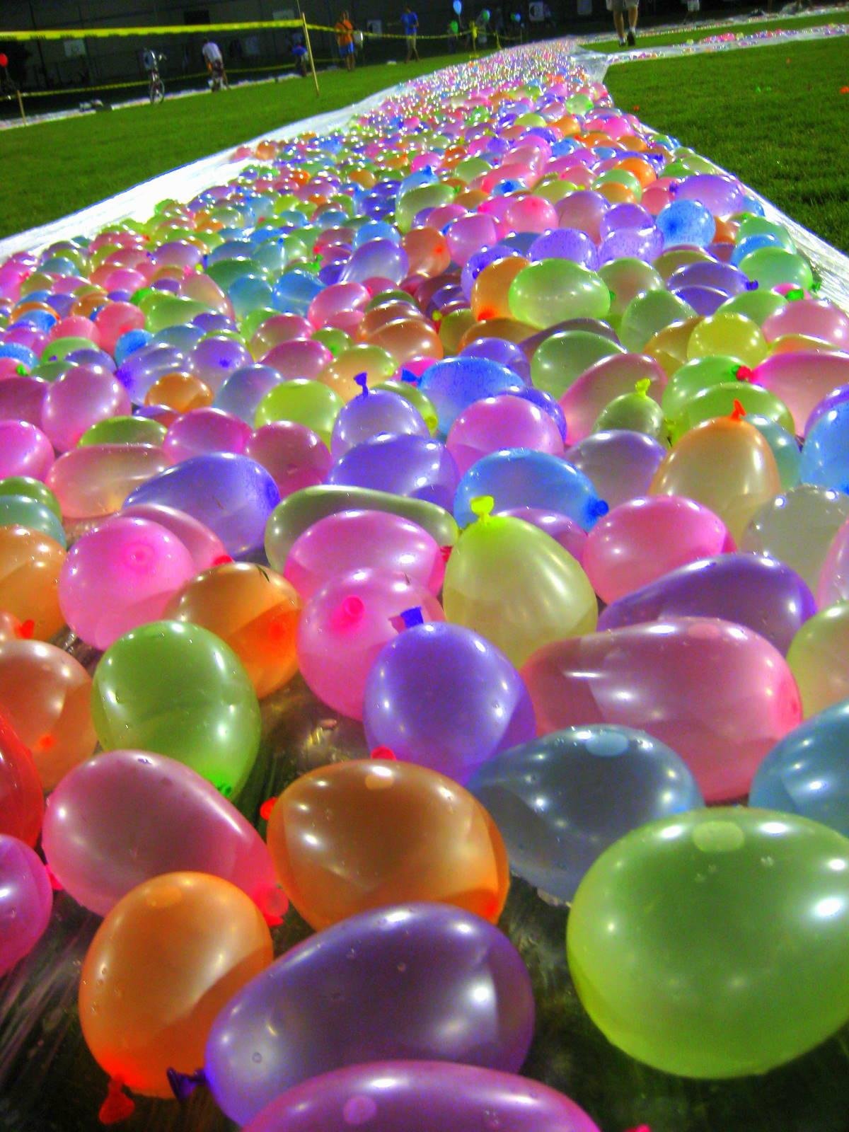Разноцветные шарики воздушные