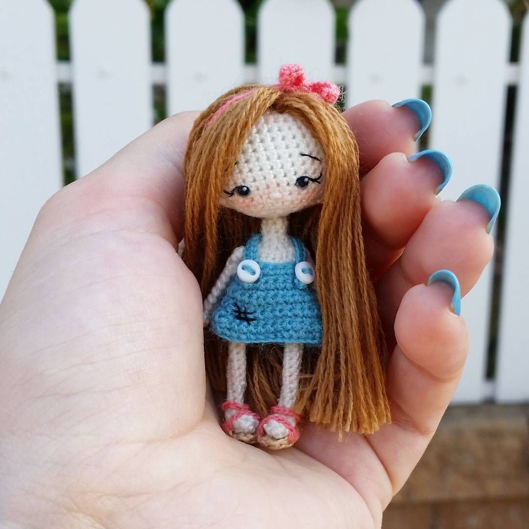 Кукла крючком танечка. Кукла амигуруми Crochet Doll Maria. Куколка Элси амигуруми. Вязаная куколка Элси.