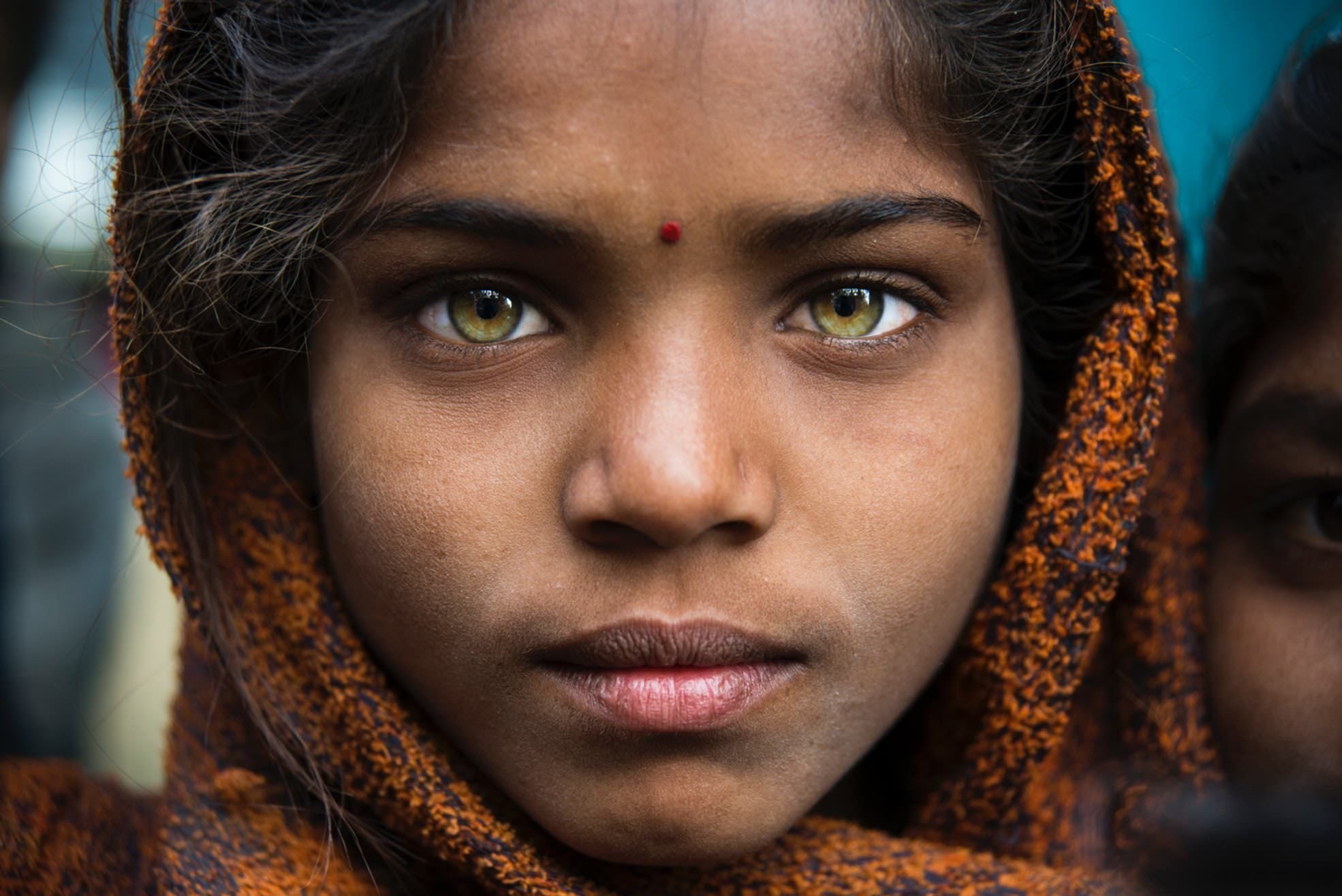 Глаза национальностей. Европеоидная раса в Индии. Необычные глаза. Девушки с необычными глазами. Самые красивые глаза.
