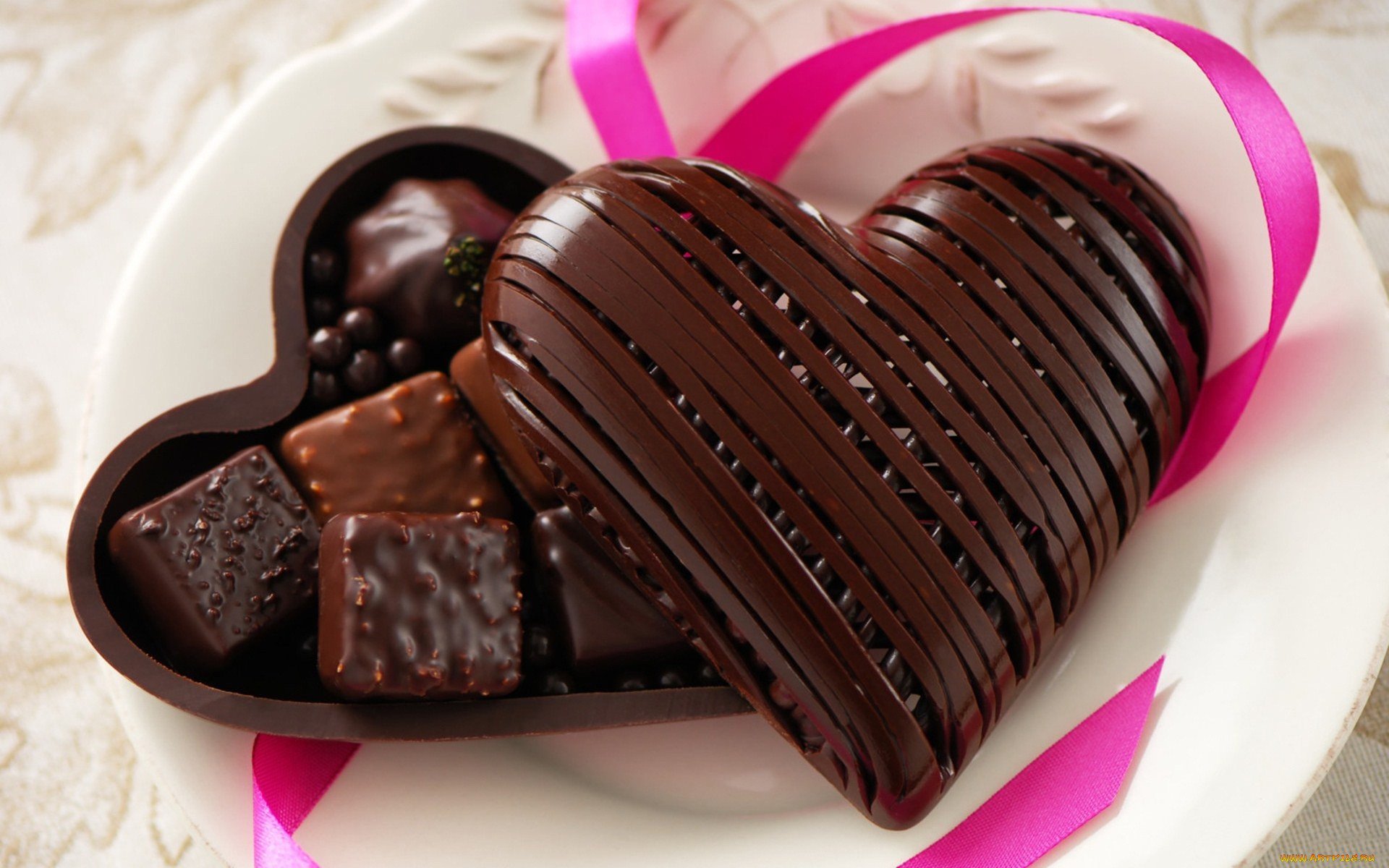 Chocolate pictures. Красивые конфеты. Красивый шоколад. Шоколадные конфеты. Красивые шоколадные конфеты.