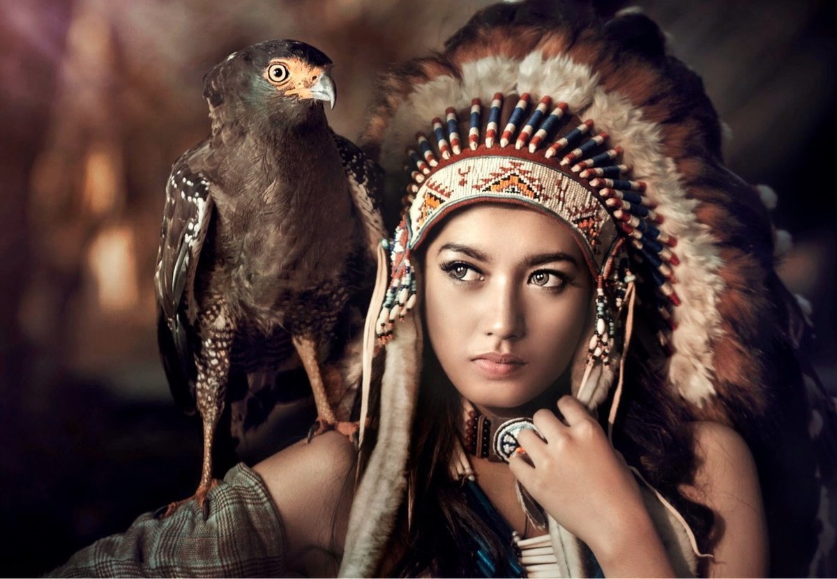 Скво. Индеанка джоэнья вапиксана. СКВО индейская женщина. Красивые девушки индейцы. Красивые индейские девушки.
