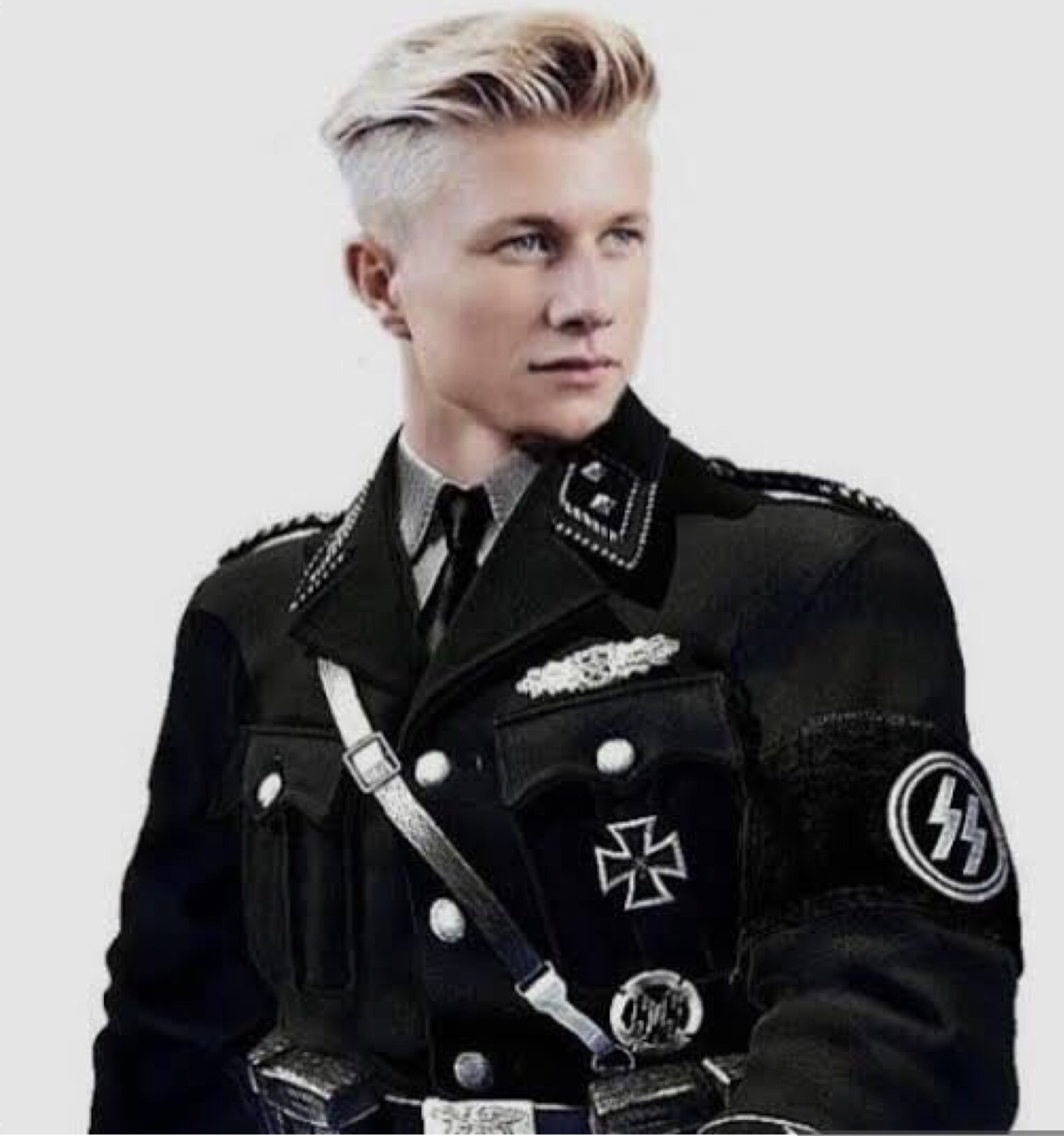 Гитлерюгенд что это. СС Кристиан Тихсен. Прическа Гитлерюгенд третий Рейх. Ариец солдат СС.