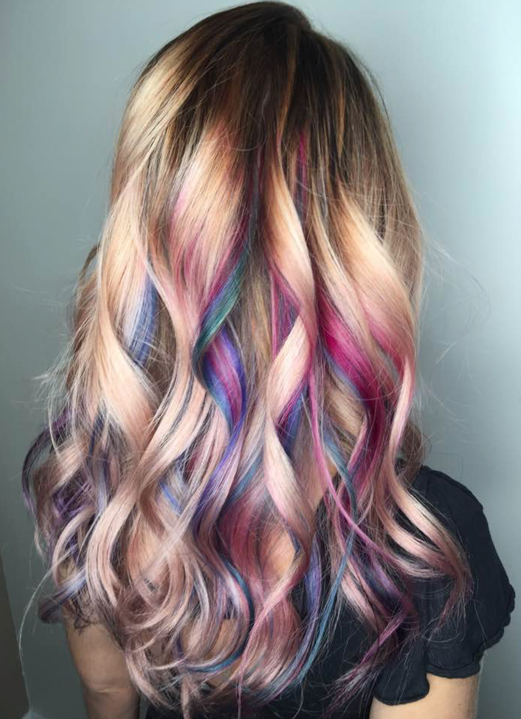 Покраска волос разноцветные пряди