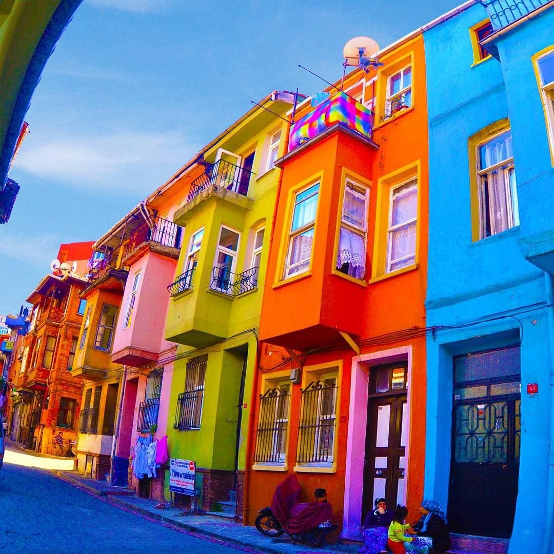 Разноцветный дом рисунок