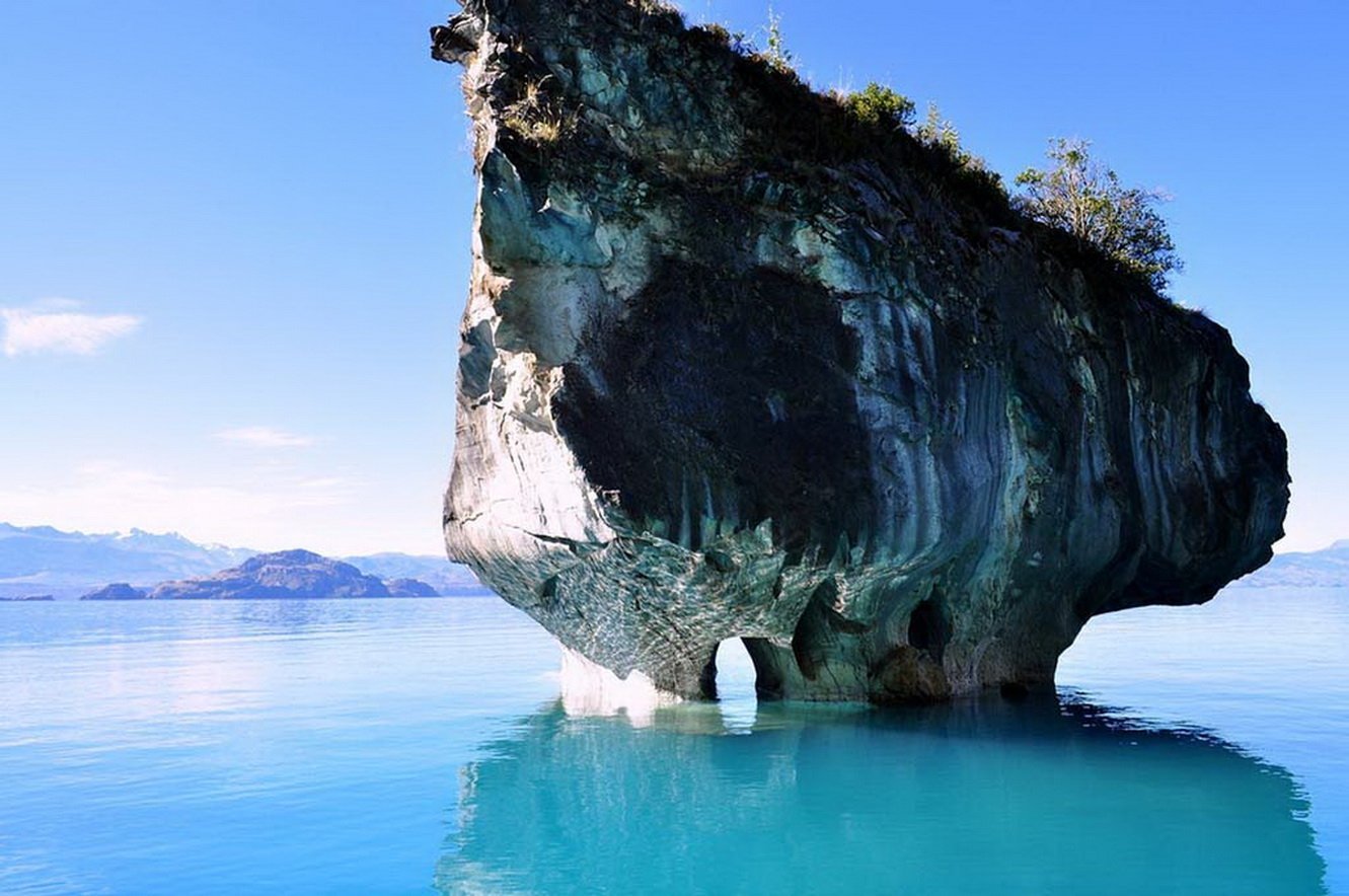 Очень интересные места в мире. Мраморные пещеры Патагонии Чили. Мраморные пещеры Чиле-Чико, Чили. Мраморные пещеры озера Каррера, Чили. Озеро Хенераль Каррера.