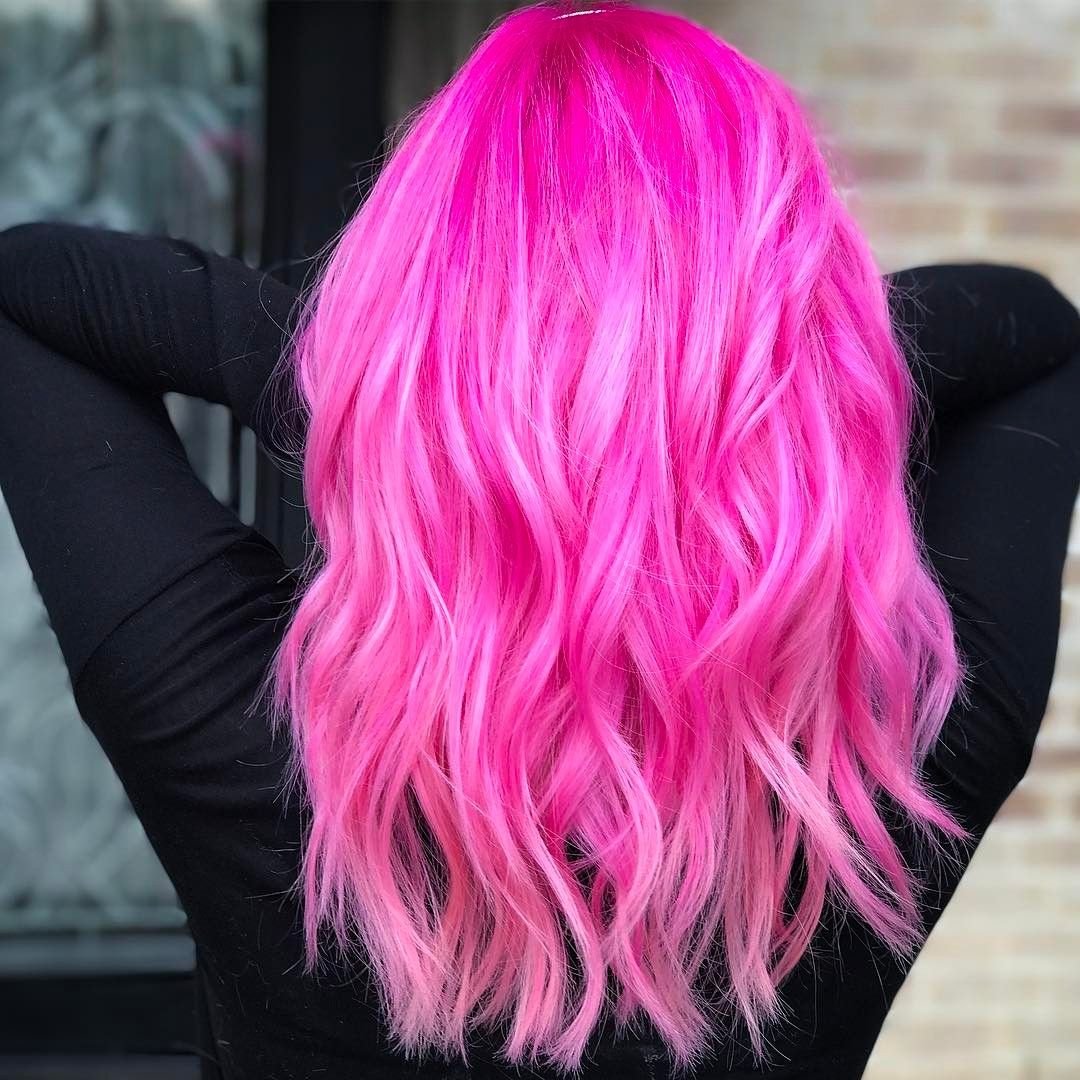 Включи розовый волос