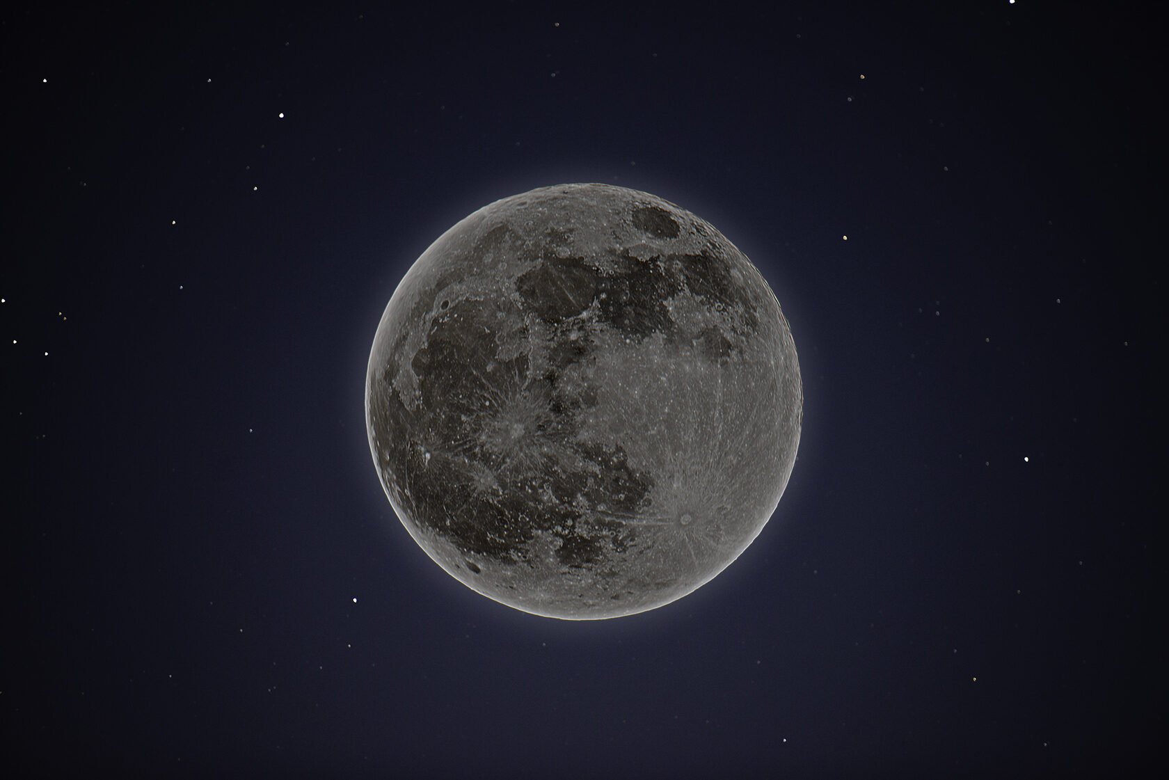23 апреля луна. Показать луну 360°. Фотография Луны 23 февраля 2022. Фото с телевика Луны.