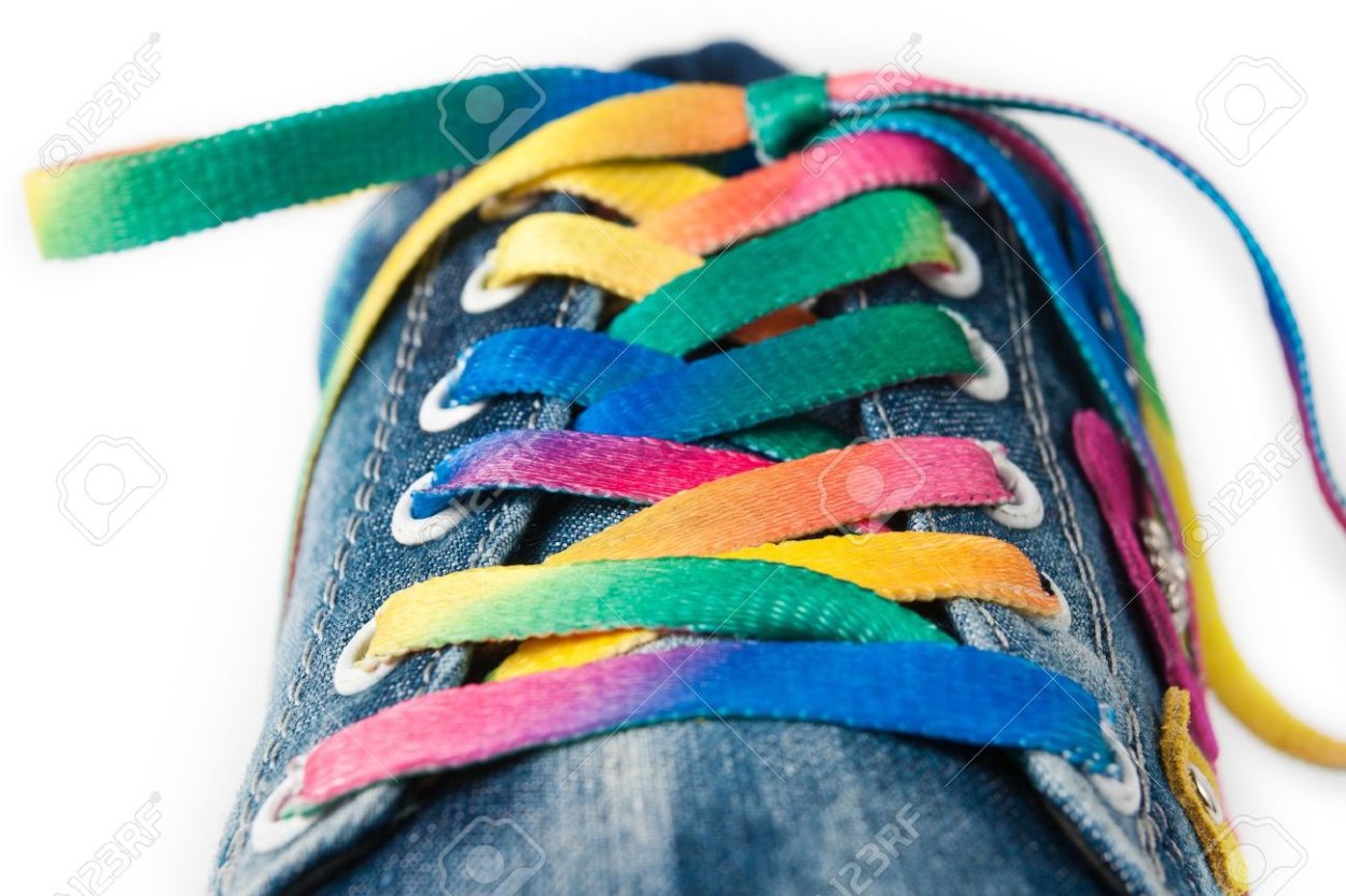 Разноцветные шнурки