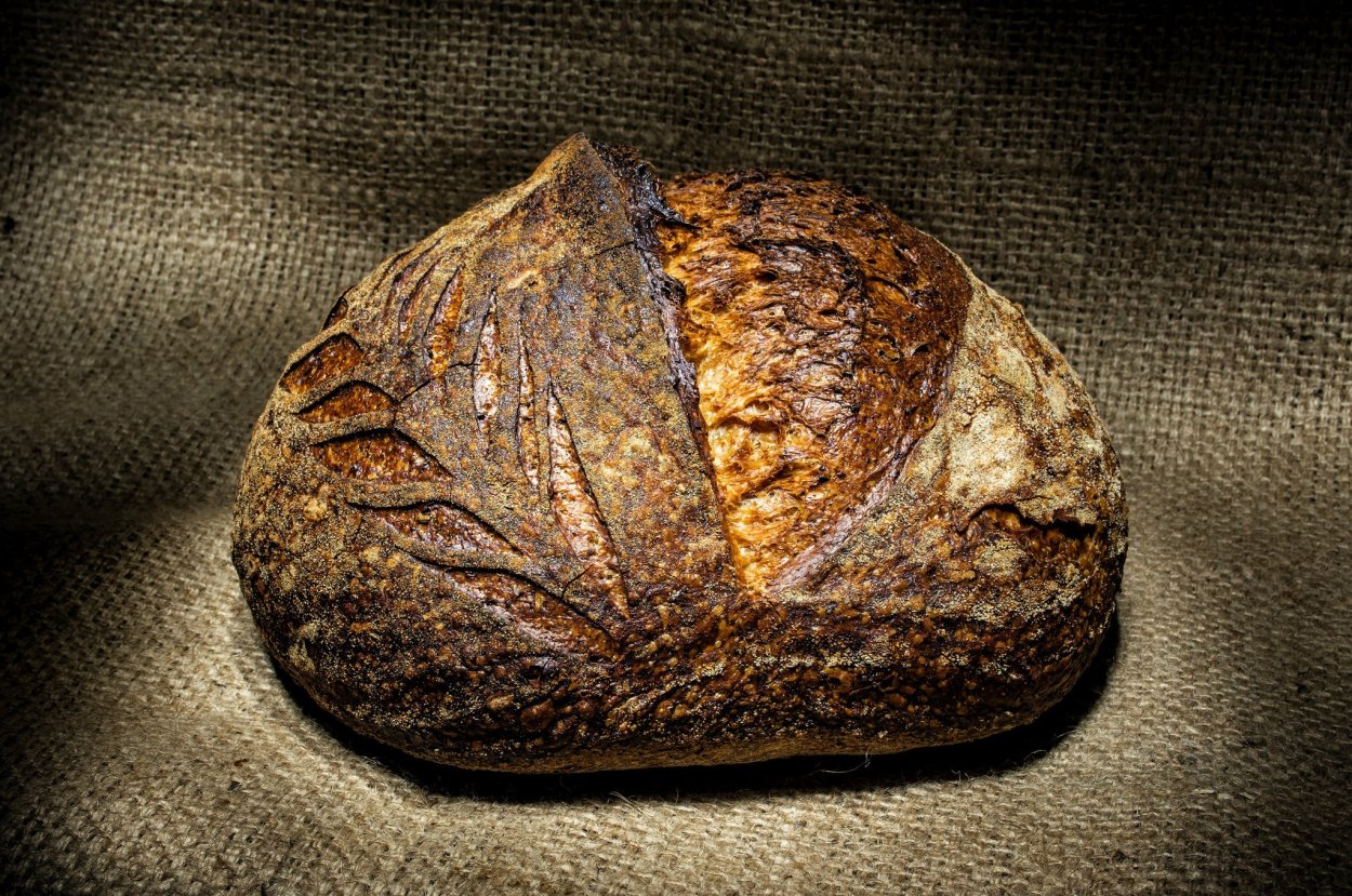 Хлеб красивый