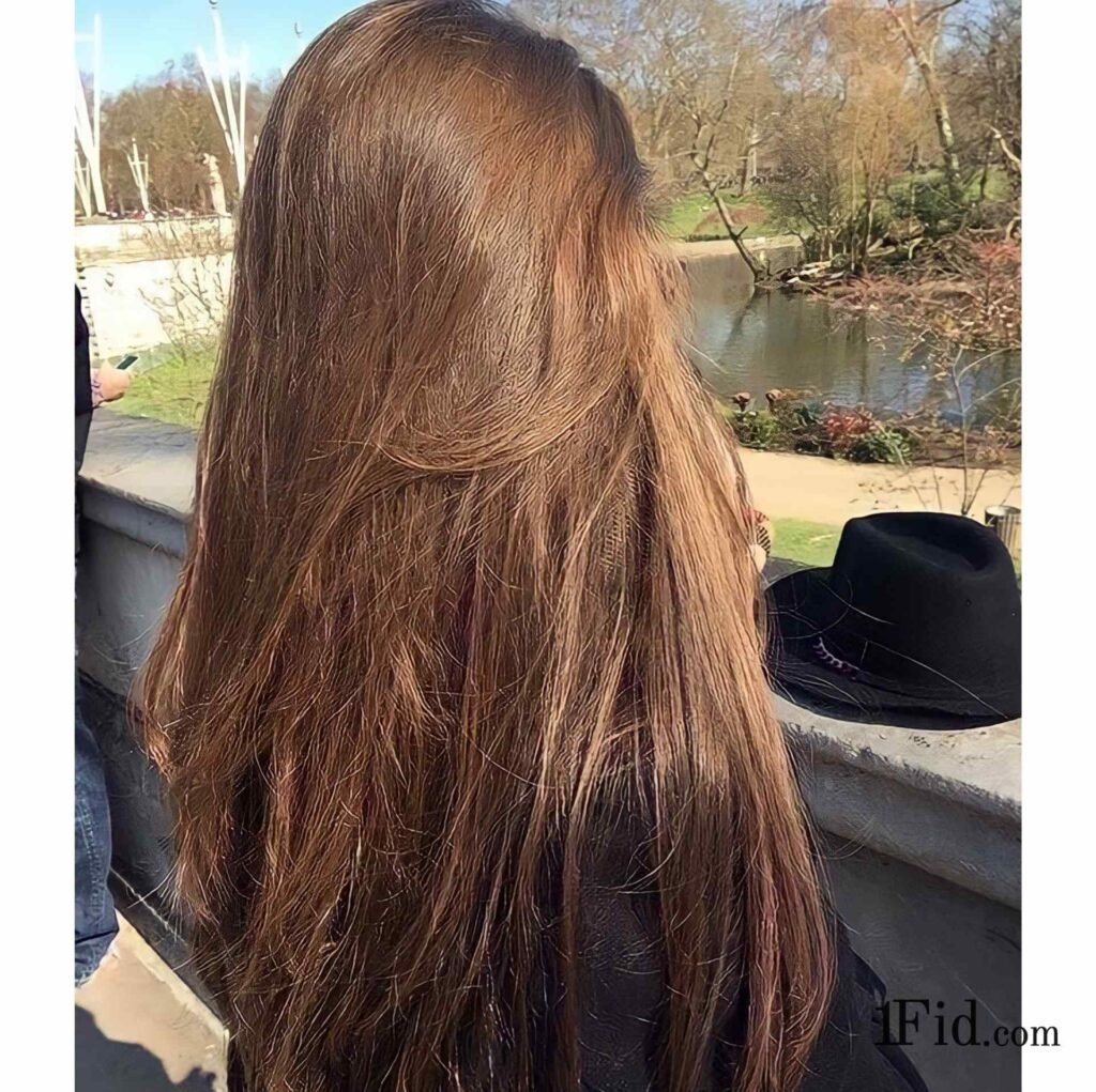Темно русая девушка фото. Длинные русые волосы. Девушка с длинными каштановыми волосами. Русые волосы со спины. Длинные каштановые волосы.