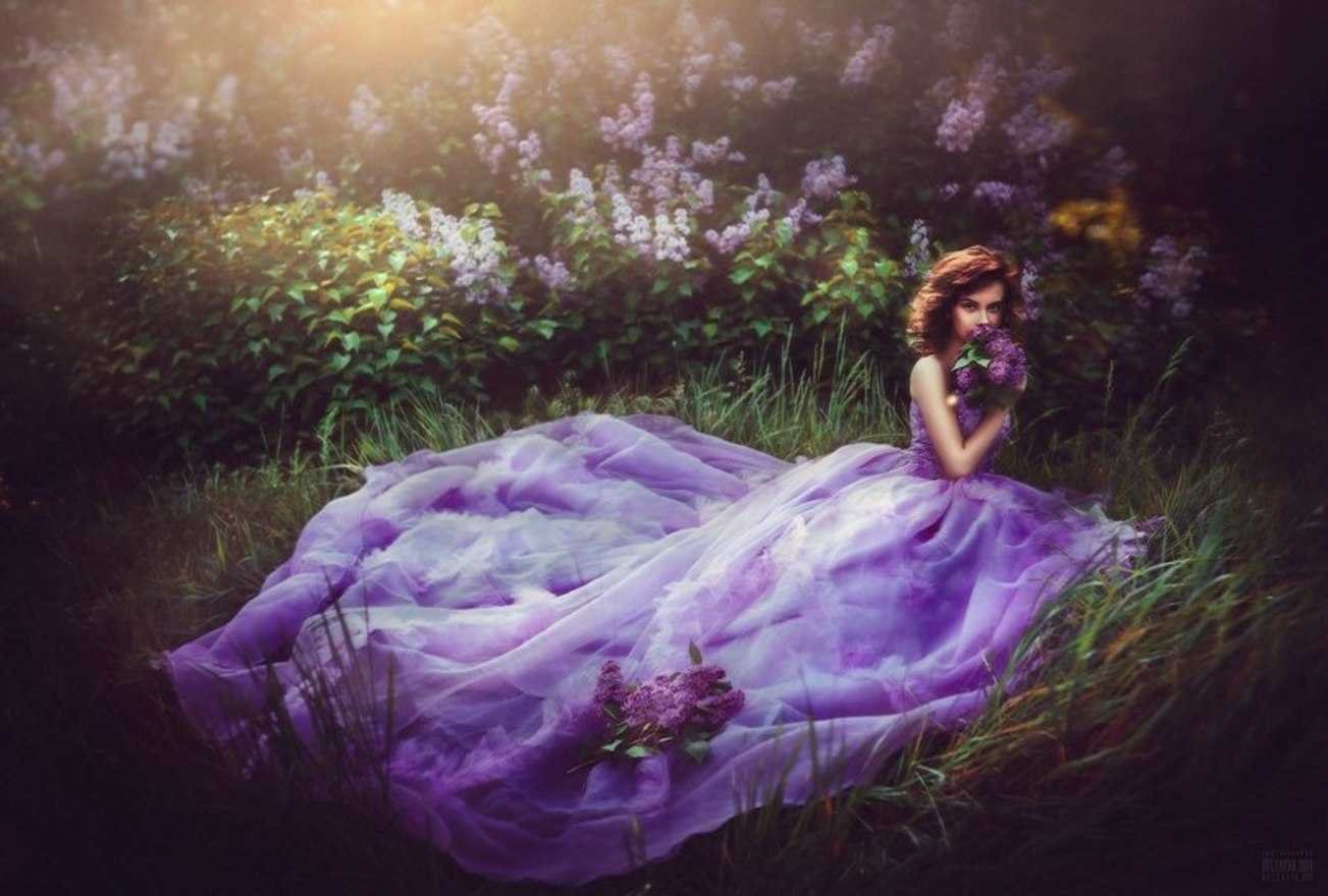 Сказочные фотоработы Светланы Беляевой. Девушка в фиолетовом платье. Сказочное платье. Загадочная красота