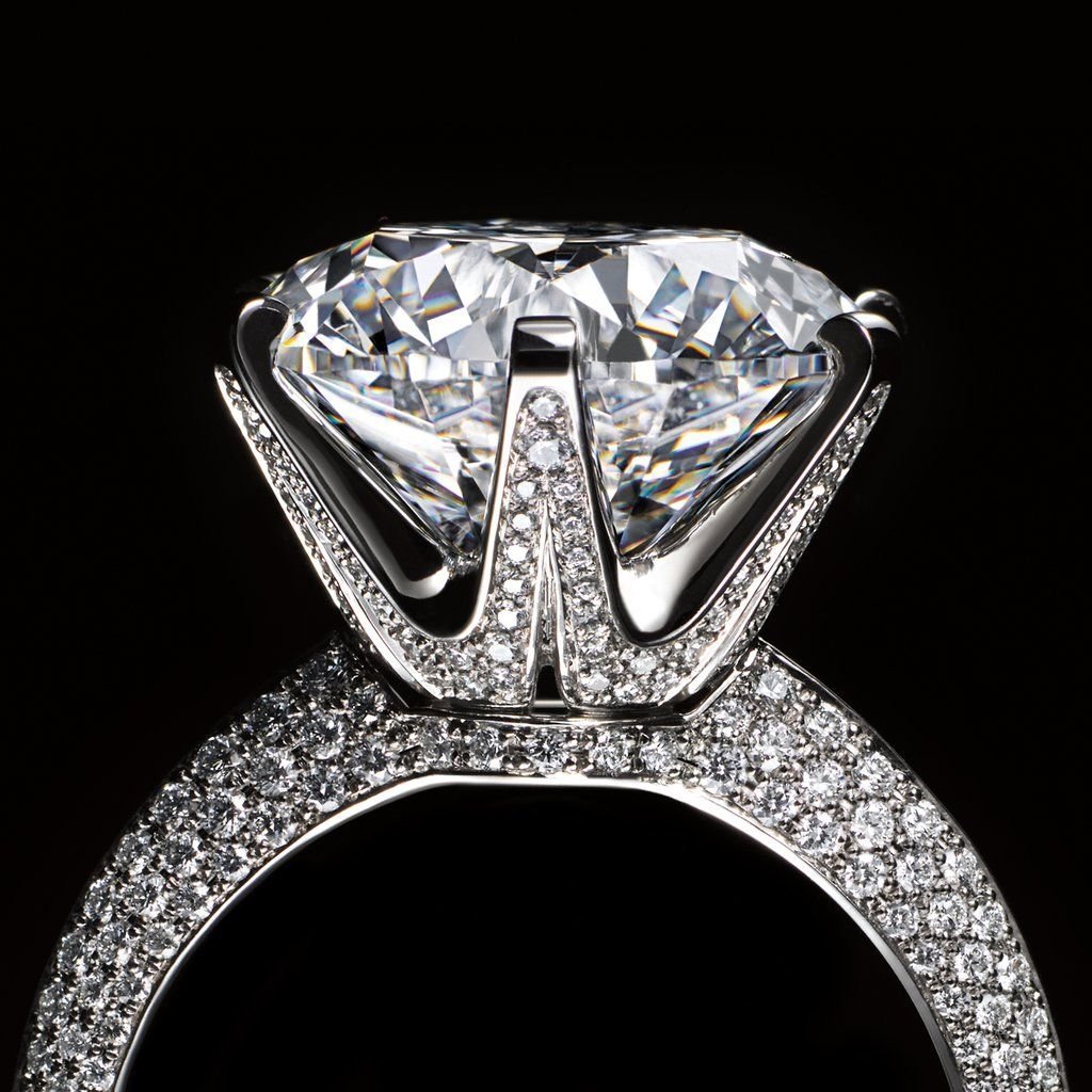 Дорогие обручальные кольца с бриллиантами