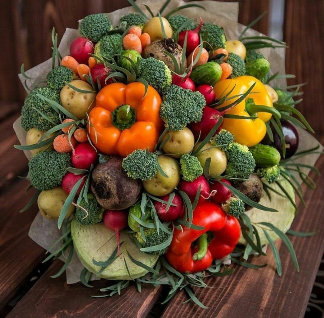 Фруктовые композиции. Композиция из овощей. Букет из овощей. Осенняя композиция из овощей. Овощной букет.