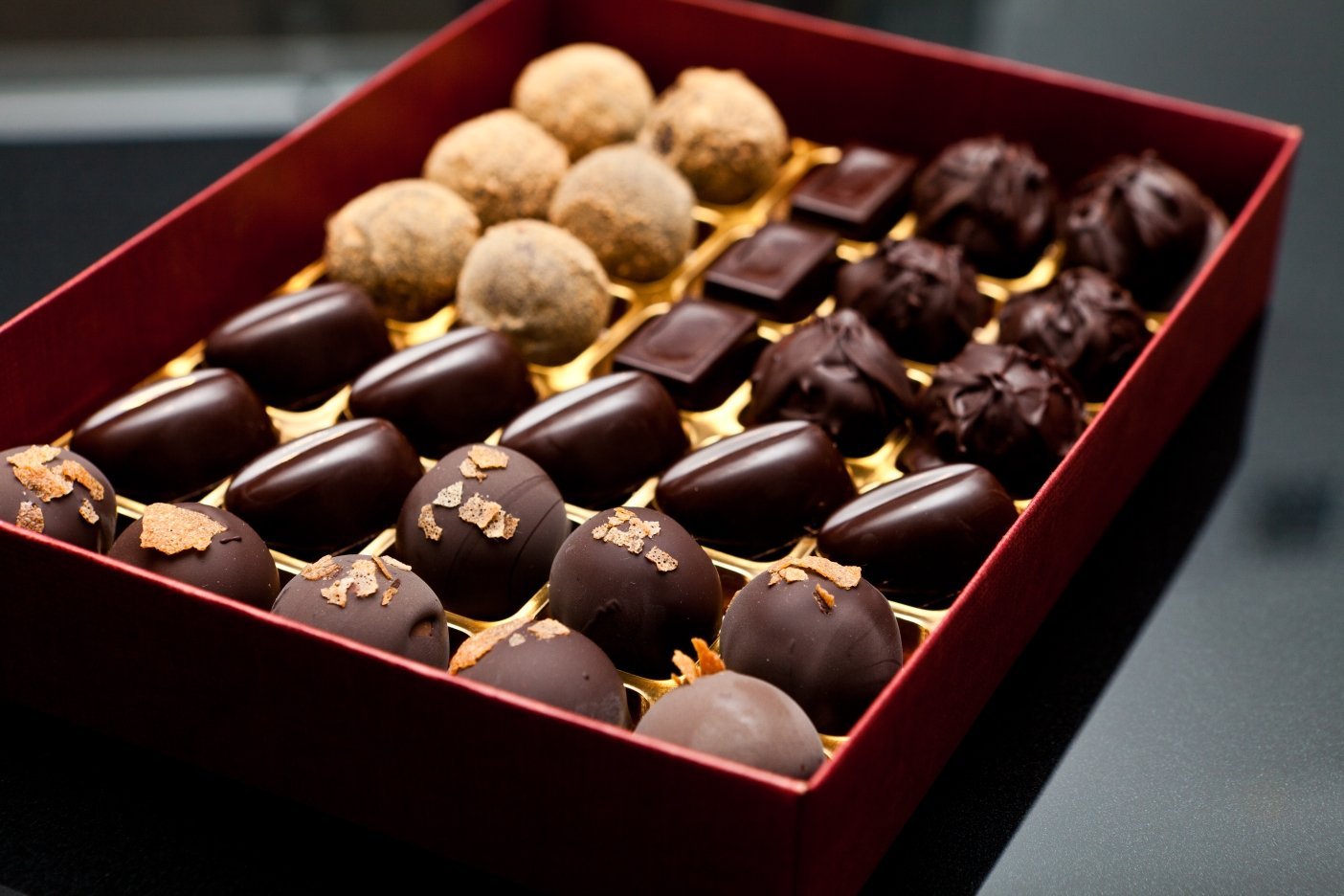 Выбрать конфеты шоколадные. Франсуа-Луи Кайе шоколатье. Красивые конфеты. Шоколадные конфеты. Дорогие конфеты.