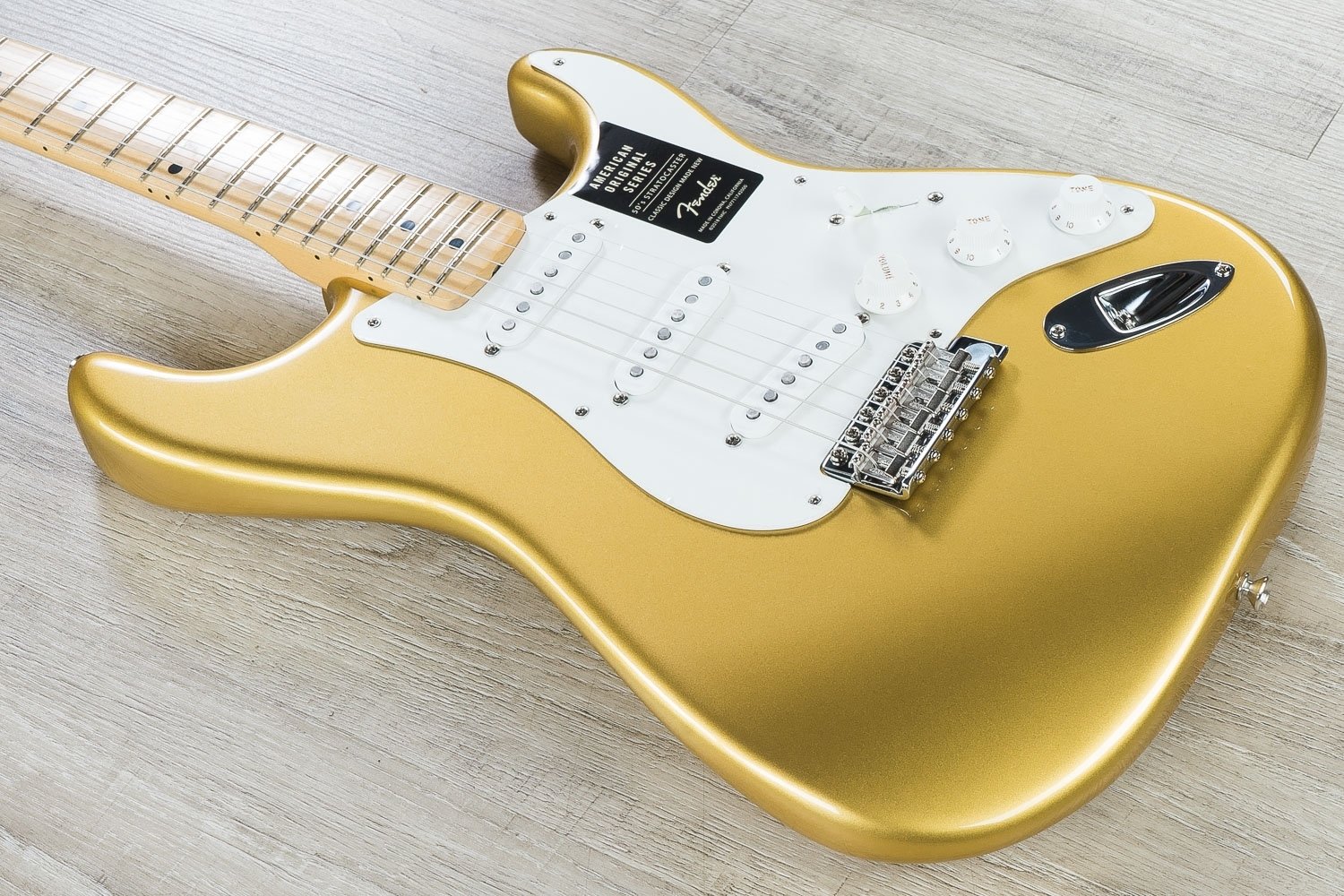 Stratocaster цена. Гитара Fender Stratocaster. Электрогитара Фендер стратокастер. Фендер стратокастер 2023. Бас гитара стратокастер.