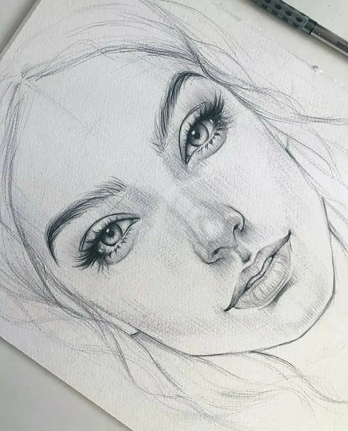 Как нарисовать девушку красивую легко и просто. Рисунки карандашом. Девушка карандашом. Красивые рисунки карандашом. Ерасивыерисунки карандашом.