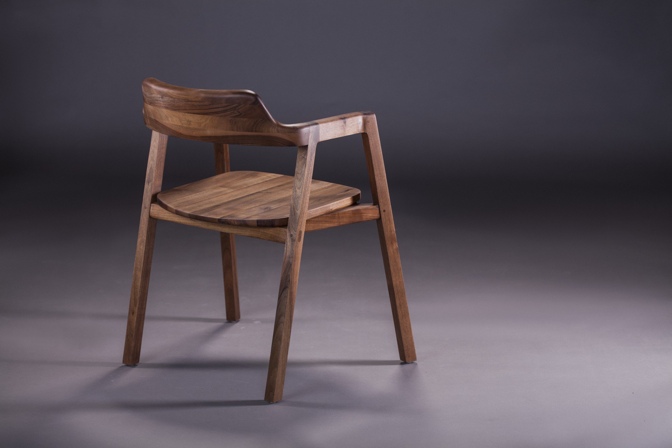 Wooden chair. Стул Artisan d.o.o. 2017 fin Chair. Artisan / Bura стулья. Стул деревянный дизайнерский. Дизайнерские стулья из дерева.