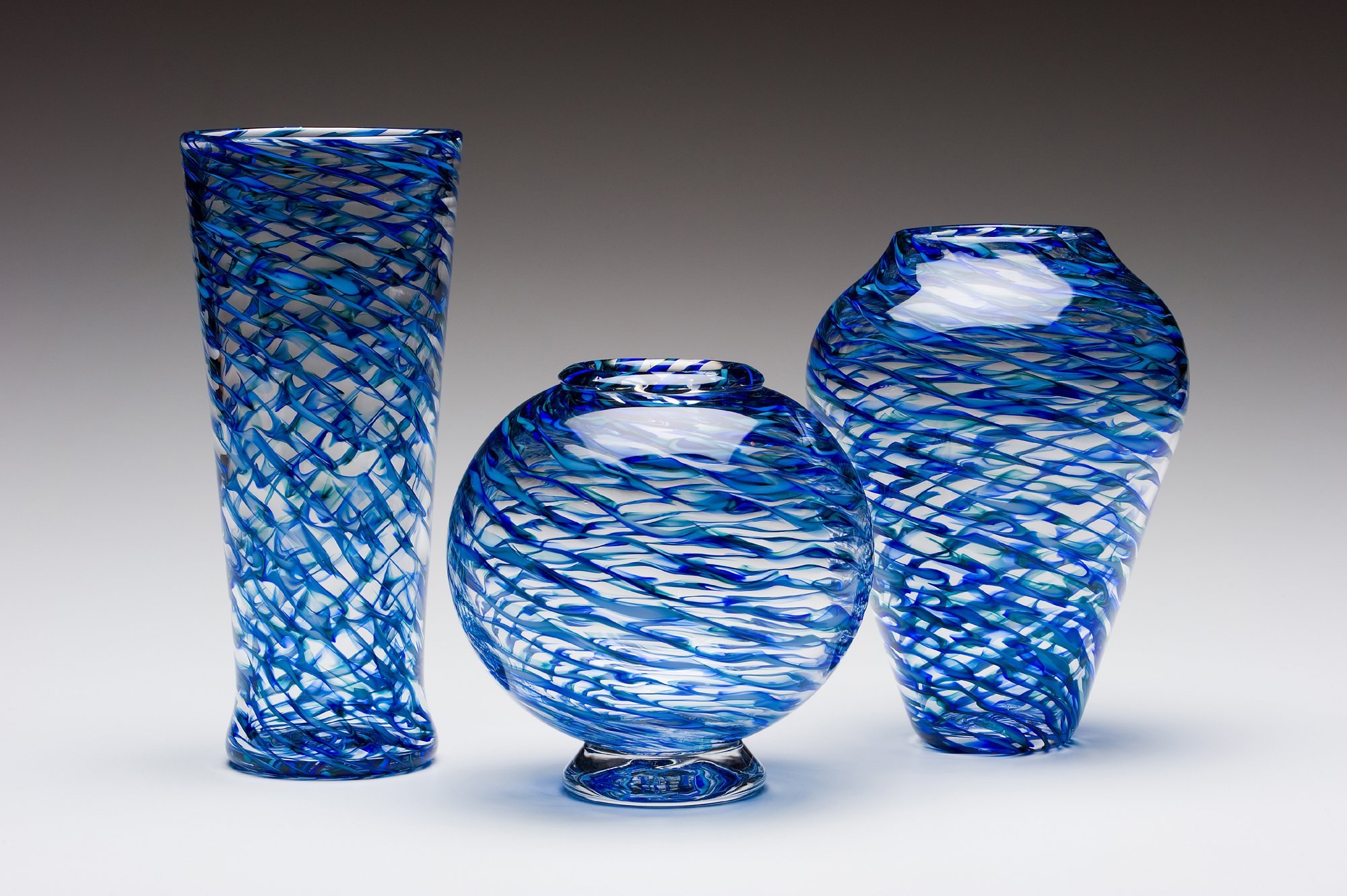 Цветной ваза. Glass Vase ваза. Ваза Blue Glass Vase. Ваза PARTGLASS 17102/0150/AA-0001 стекло. Стеклянная ваза Кенни.