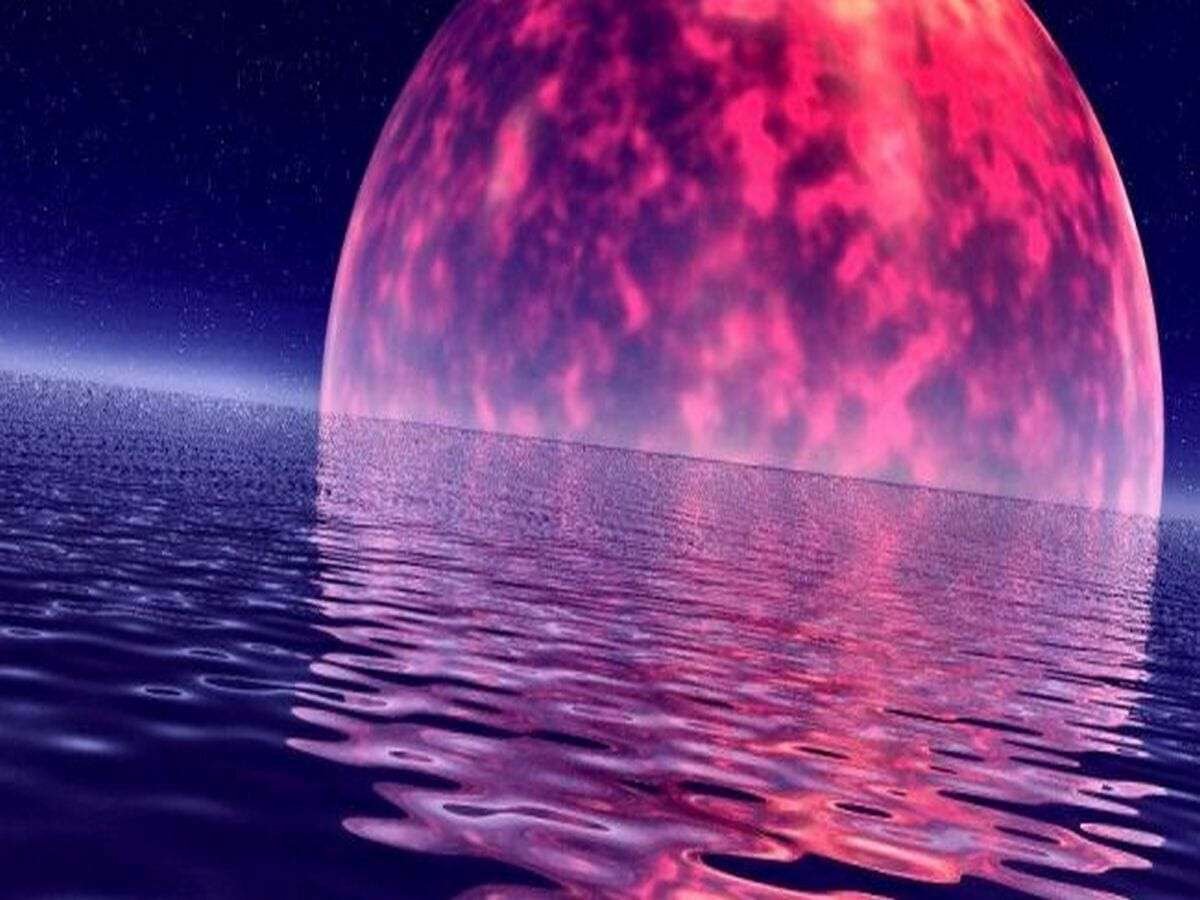 Есть розовая луна. Розовая Луна. Розовая Планета. Рощовая Луня. Красная Луна.