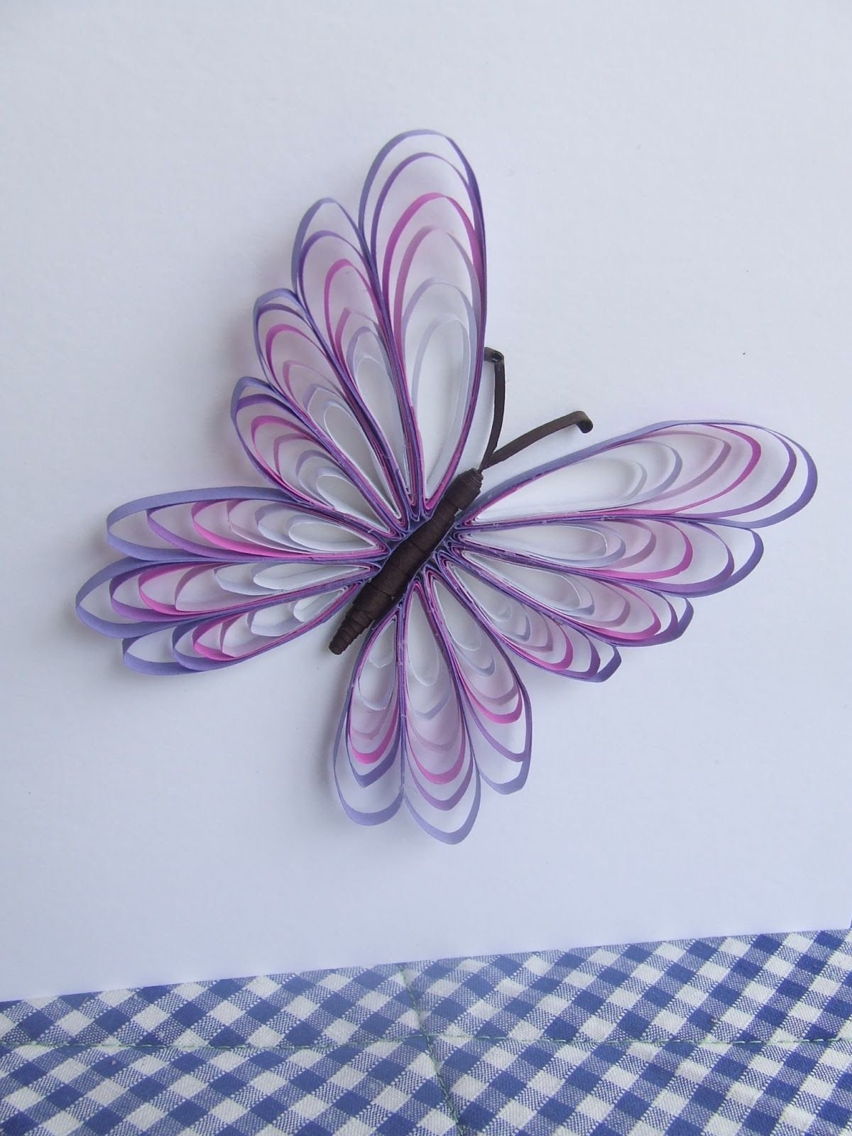Объемная бабочка из бумаги своими руками. Квиллинг бабочка. Бабочка поделка из бумаги. Бабочка из квиллинга. Объемные бабочки.