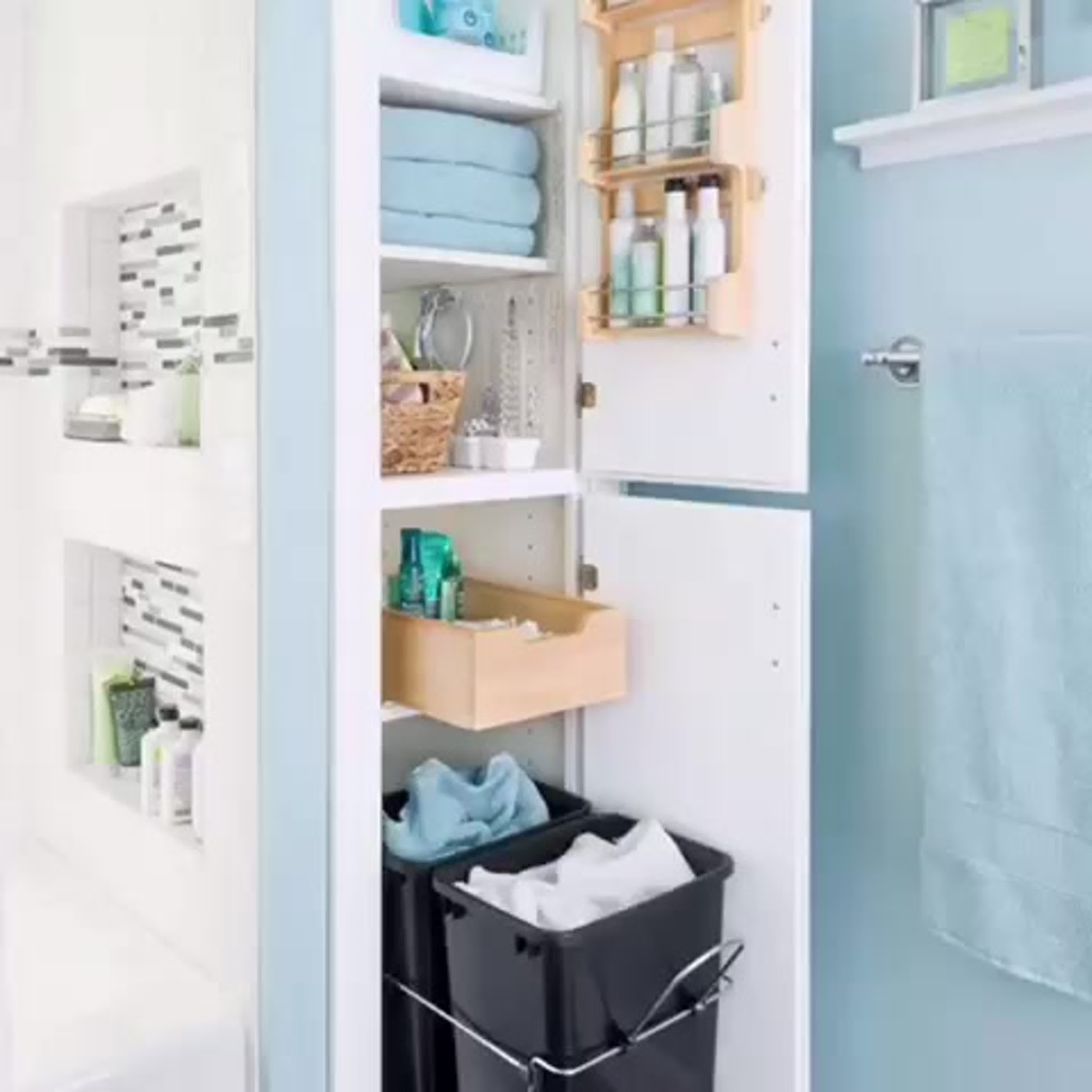 Шкаф для швабры и ведра. Места хранения в ванной. Система хранения в ванной. Хранение в ванной комнате в шкафу. Шкаф для хранения в ванной.