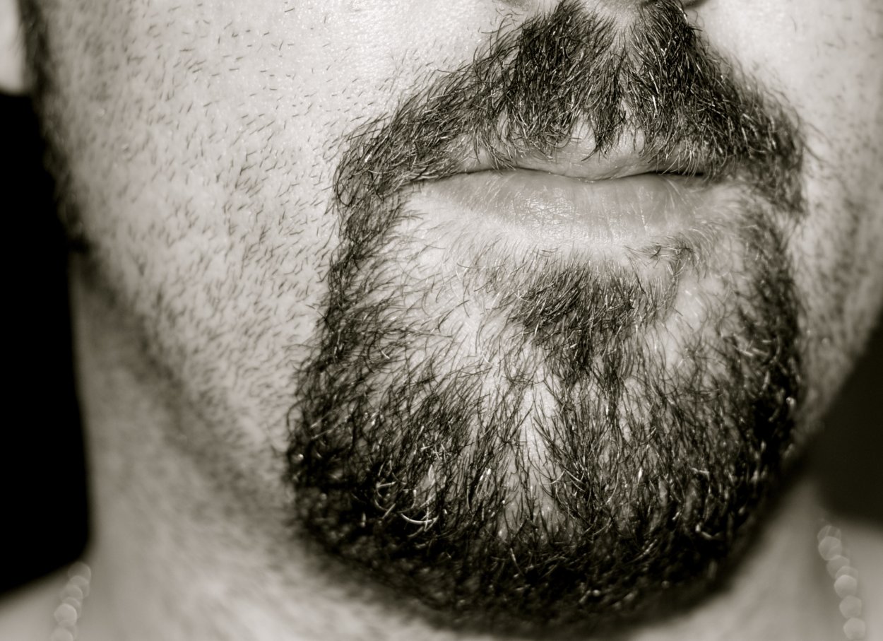 Борода эспаньолка с усами