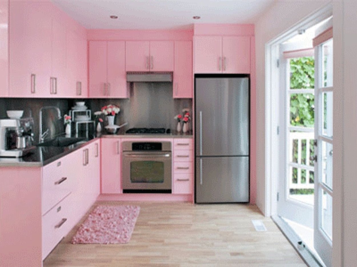 Розовая кухня. Интерьер кухни в розовых тонах. Кухня в бледно розовом цвете. Перекрашу квартиру в розовый