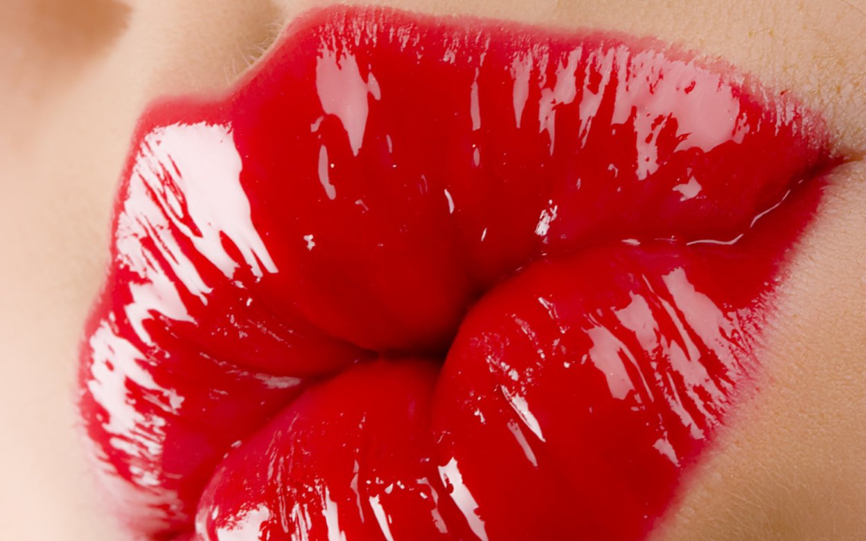 Ты губы бантиком для мальчиков. Губки поцелуй. Red Lip Love кофта.