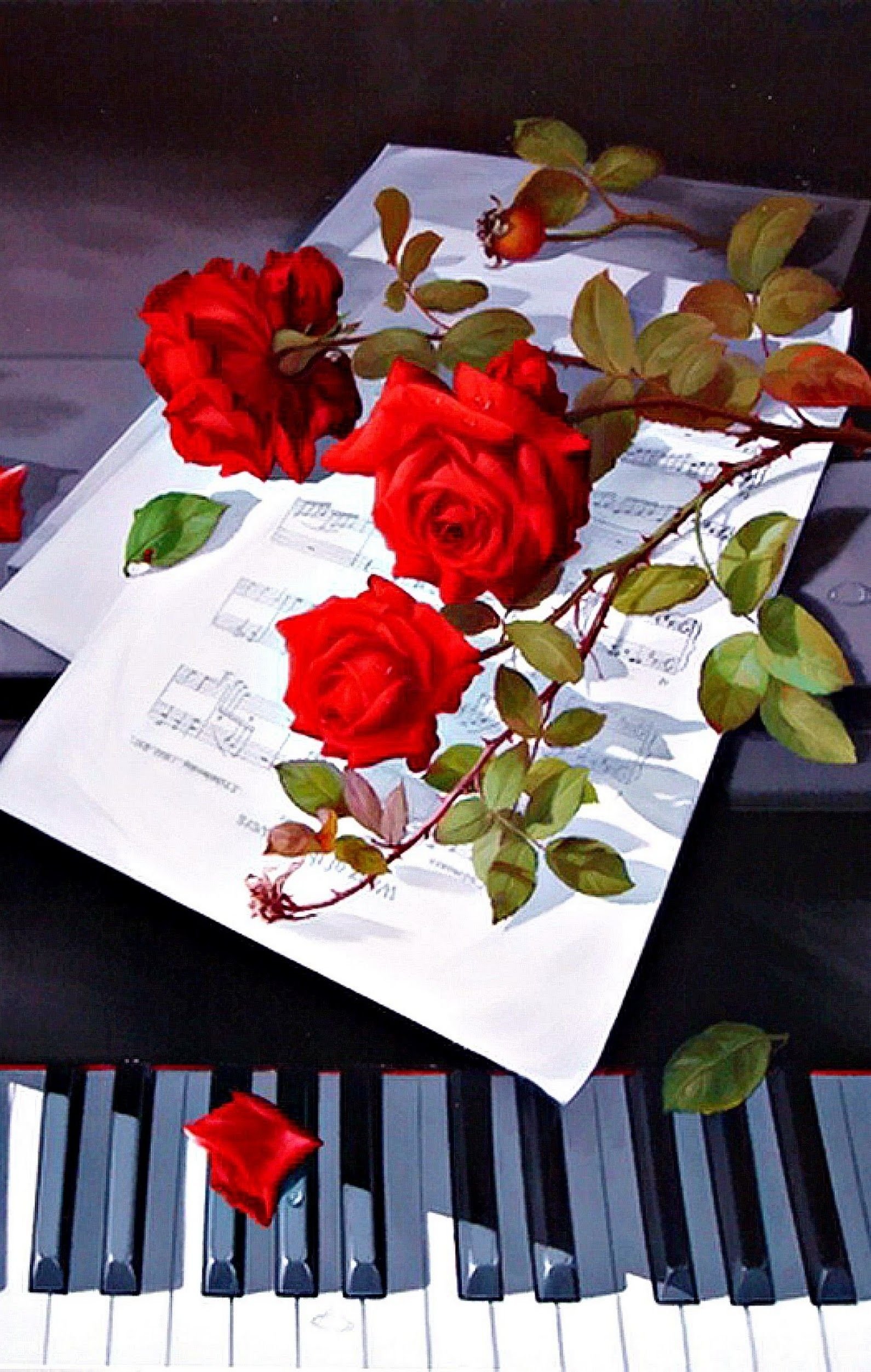 Открытка с песней 2024. Цветы для музыканта. Ноты и цветы. Букет цветов на рояле. Цветы на пианино.