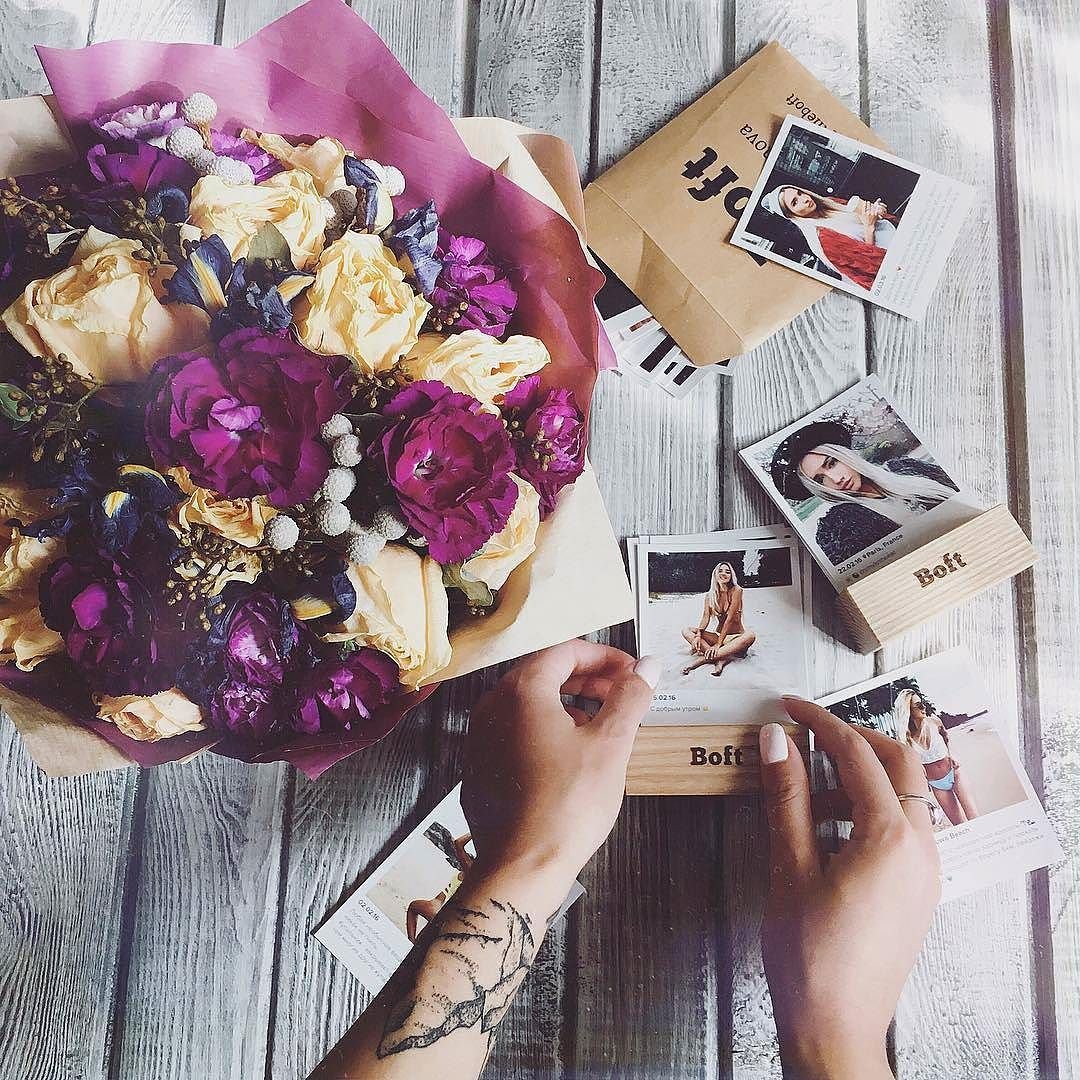 Akrepoxhi instagram. Красивые фото для инстаграмма. Стильные снимки для инстаграмма. Цветы для инсты. Красивые раскладки с цветами.