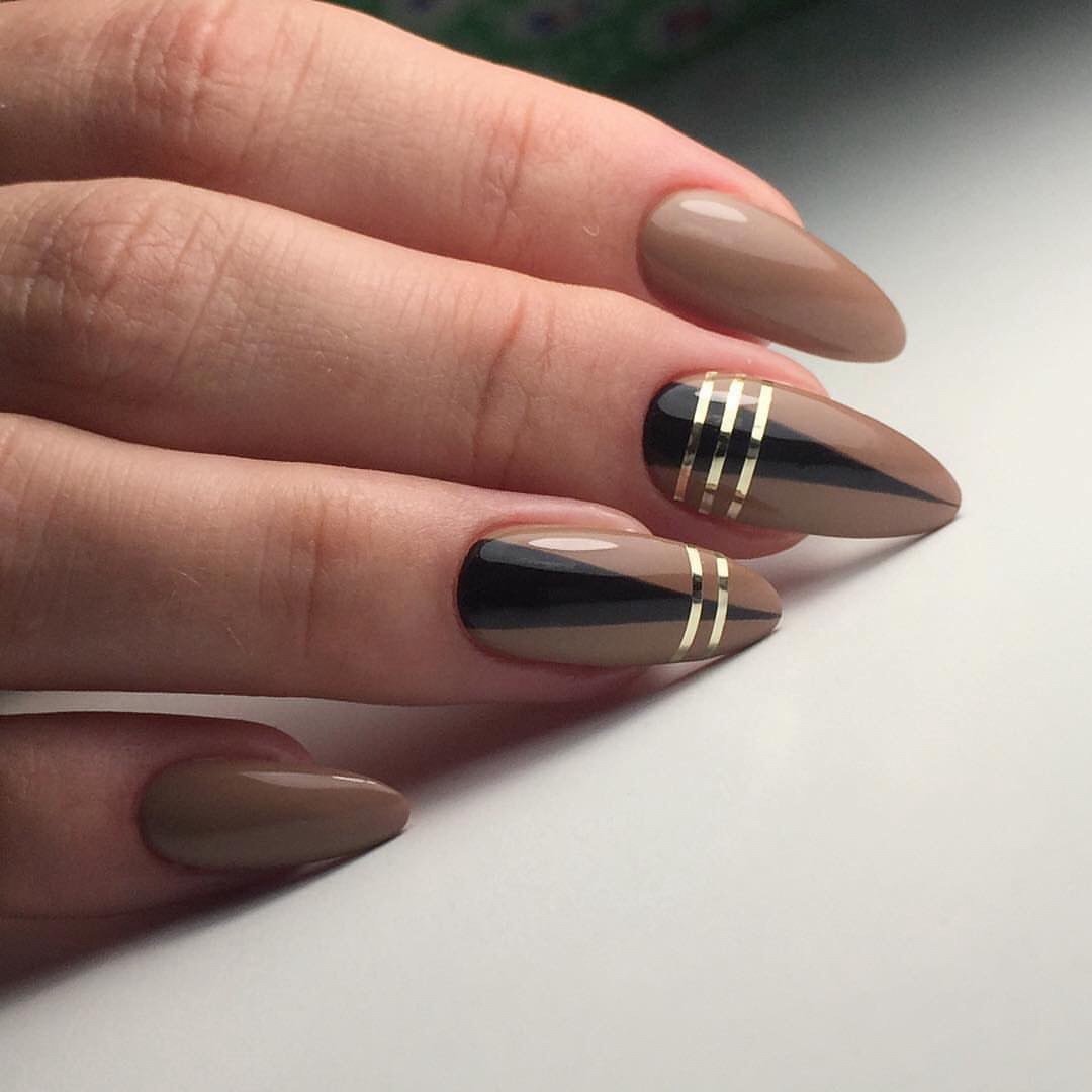 Дизайн ногтей с полосками