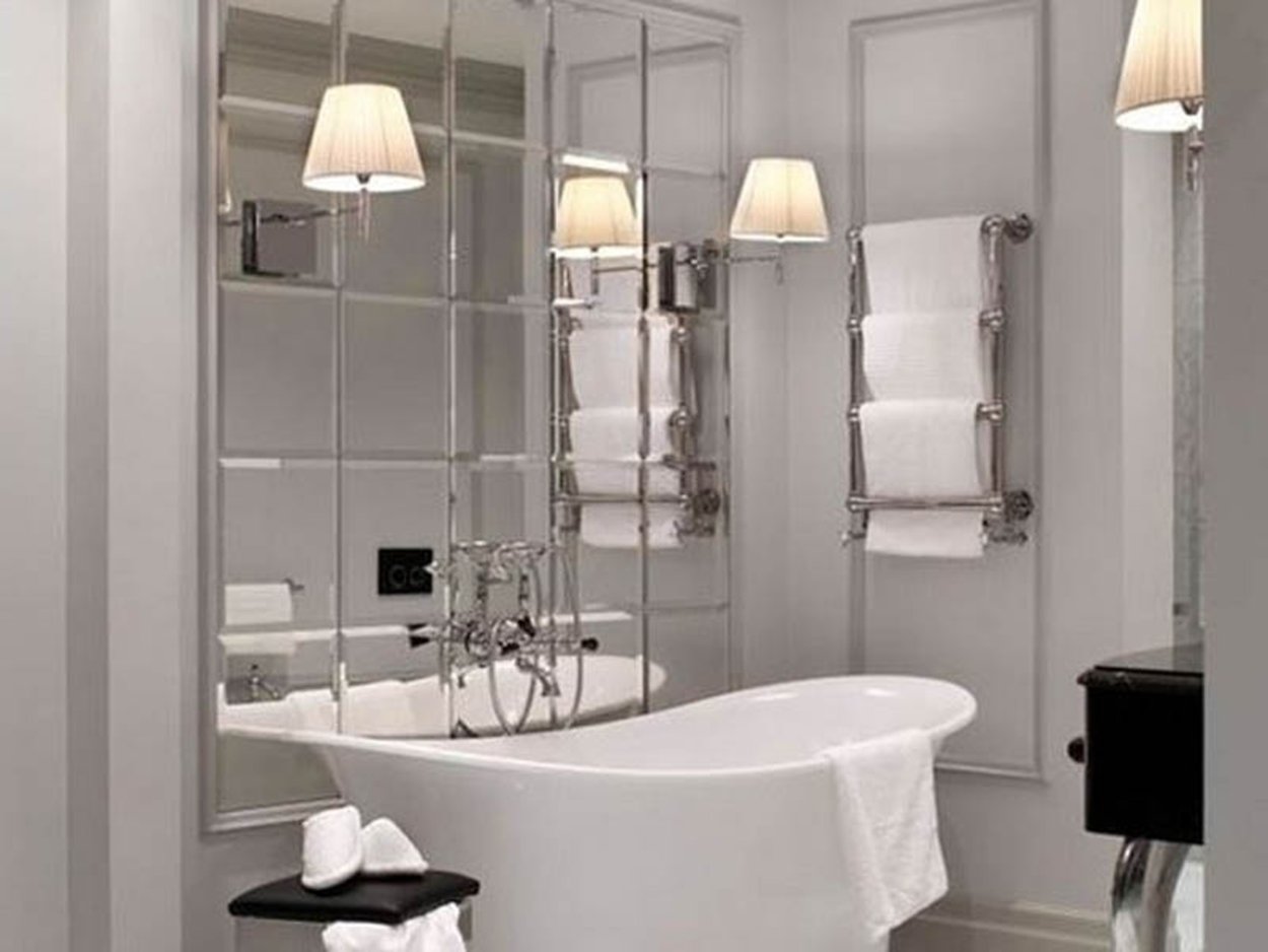 Дизайнерские зеркала в ванну